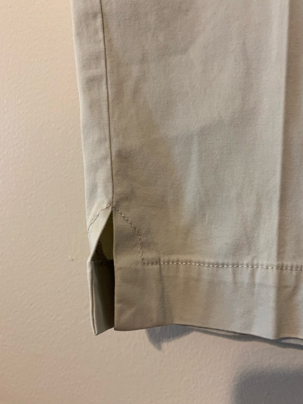 Talbots Beige Cropped Capris - Picture 5 of 9